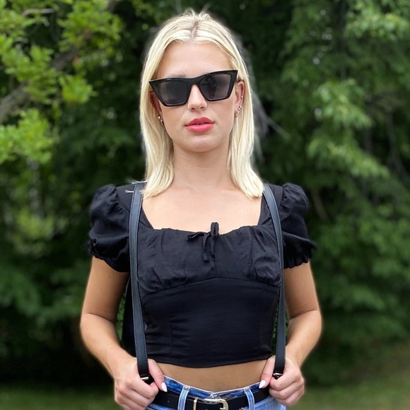 Puff sleeve crop top - Picture 1 of 3